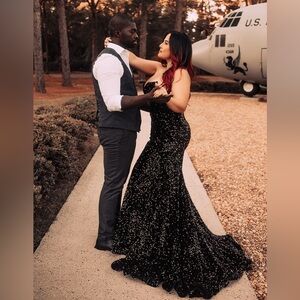 Lady Black Tie Dover Gown - Sequence Black